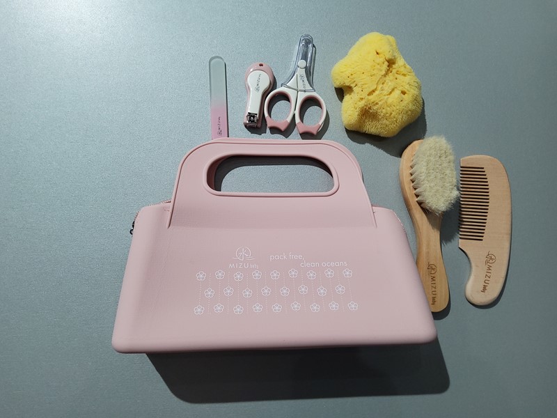 Mizu baby set igiene borsina in silicone con accessori - MamyShop Online