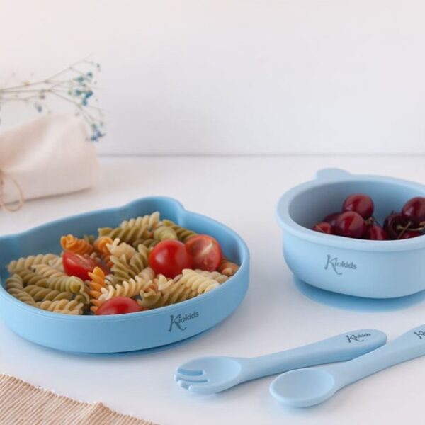 Kiokids stoviglie in silicone 4 pezzi blu