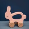 Trixie pull along toy mrs rabbit coniglio in legno
